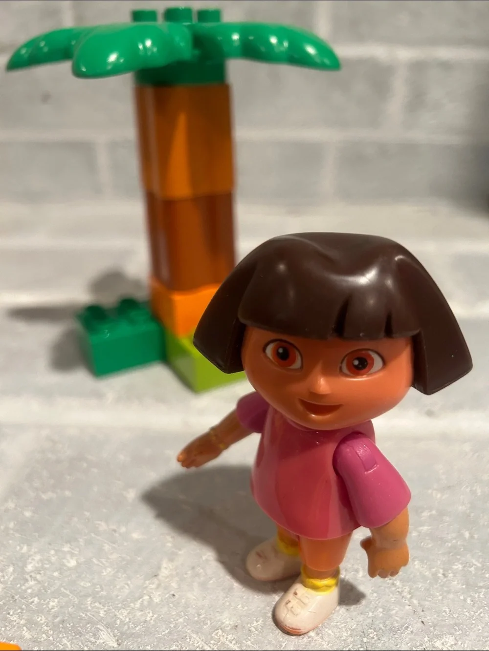 LEGO Duplo Retired 2004 Set 7332 Dora The Explorer & Boots Play at the Park
